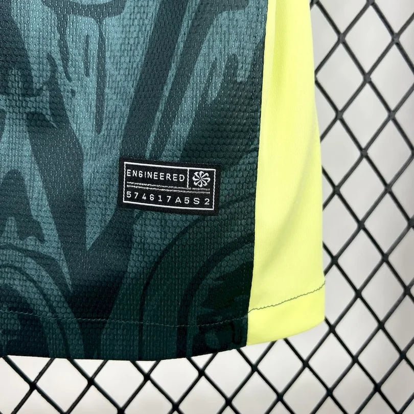 Camiseta de edición especial verde del Barcelona 2024