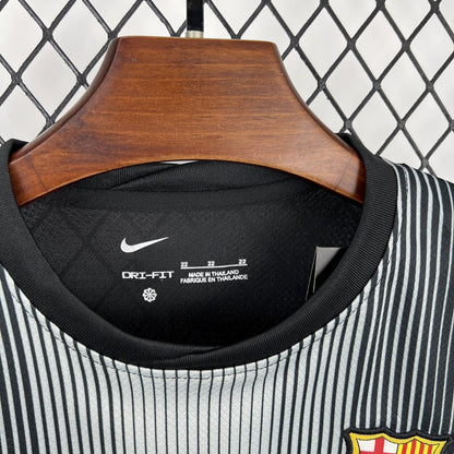 Maillot enfant du FC Barcelone 2025, coloris édition spéciale