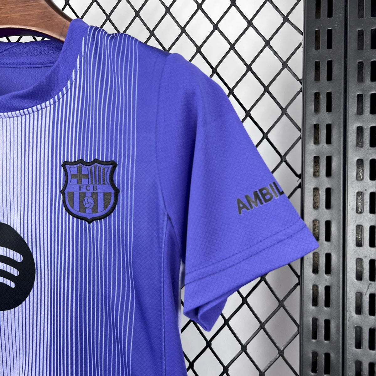 Maillot enfant du FC Barcelone 2025, coloris édition spéciale