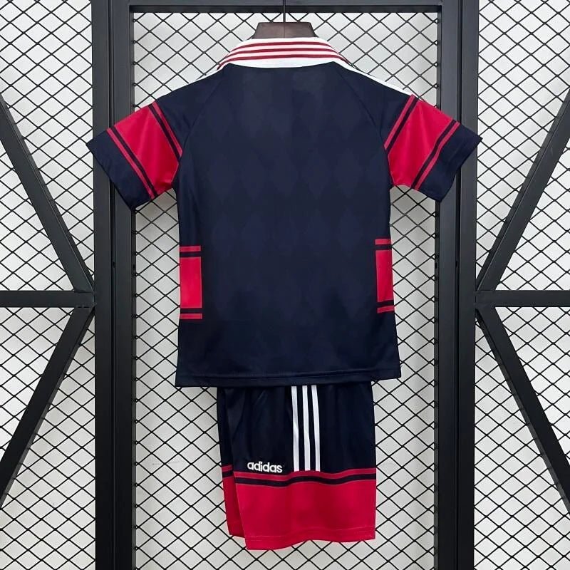 Camisola principal do Bayern 1997