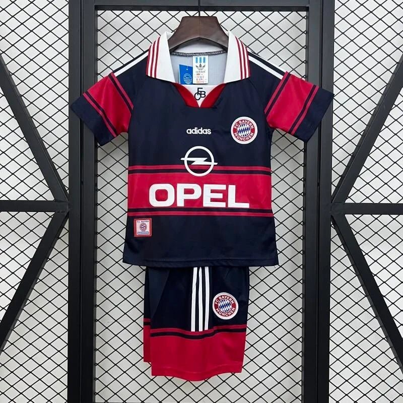 Camisola principal do Bayern 1997