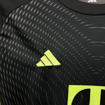 Bayern 2025 Black Goalkeeper Kids Jersey