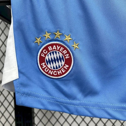 Camisola azul de guarda-redes do Bayern 2025
