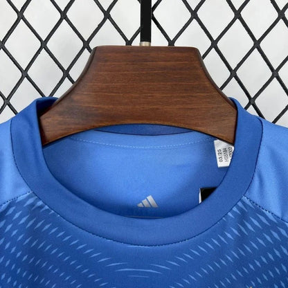 Camisola azul de guarda-redes do Bayern 2025