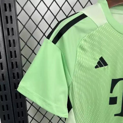 Camisola de guarda-redes do Bayern 2025 Glory Mint