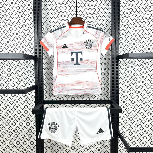 Maglia da trasferta 2025 del Bayern Monaco