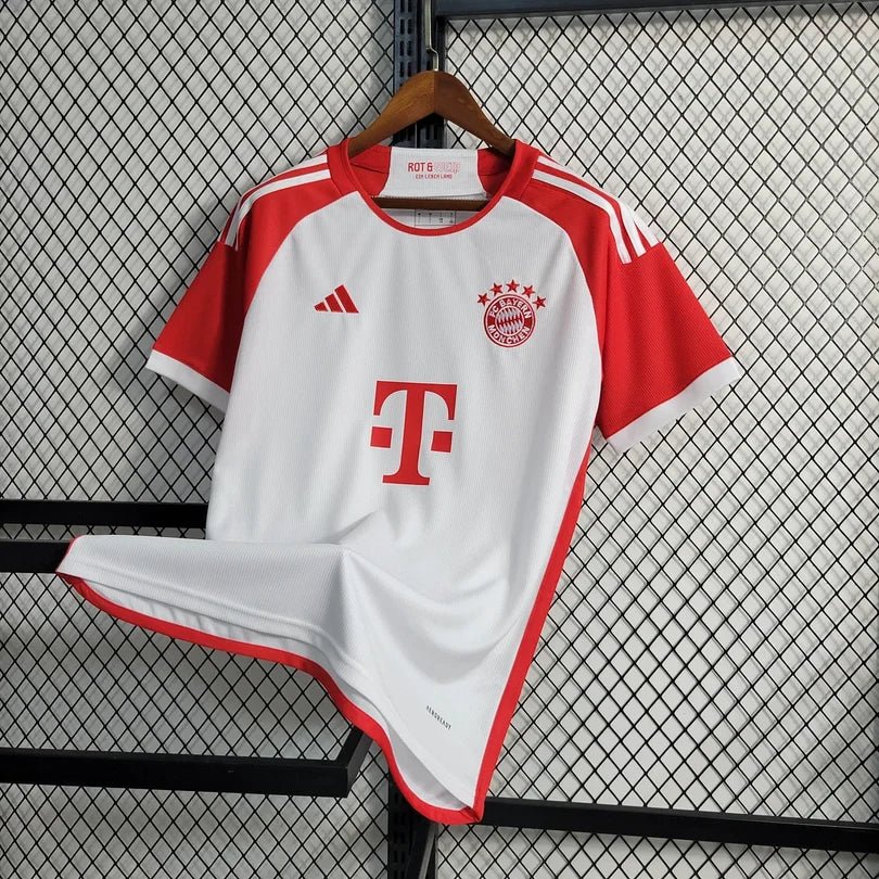 Camisola principal do Bayern de Munique 2023