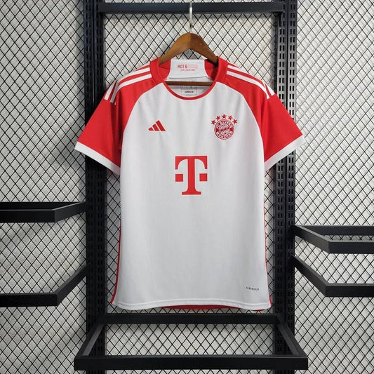 Camisola principal do Bayern de Munique 2023