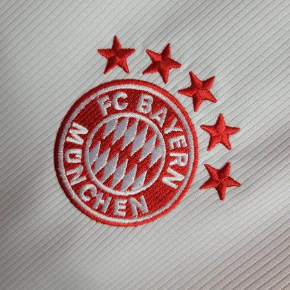 Camisola principal do Bayern de Munique 2023