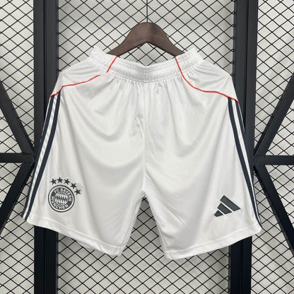 Uitshorts van Bayern München 2025