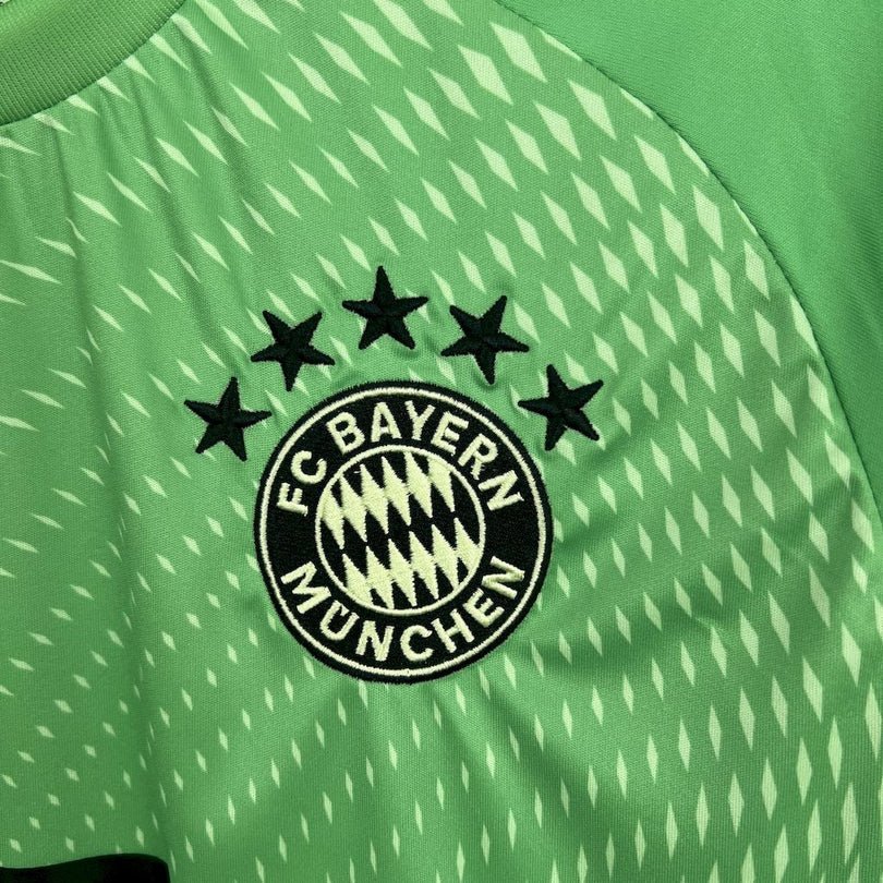 Camisola verde de guarda-redes do Bayern de Munique 2025