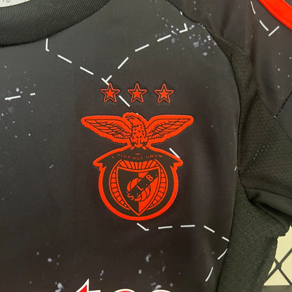 Camiseta visitante del Benfica 2024