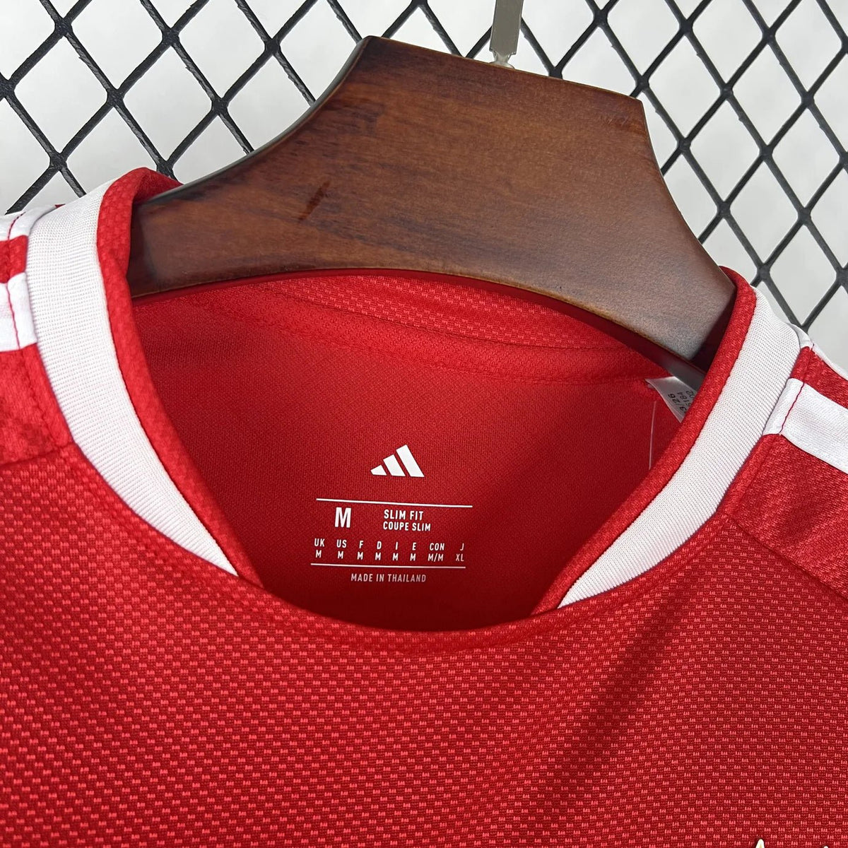 Camiseta local del Benfica 2026