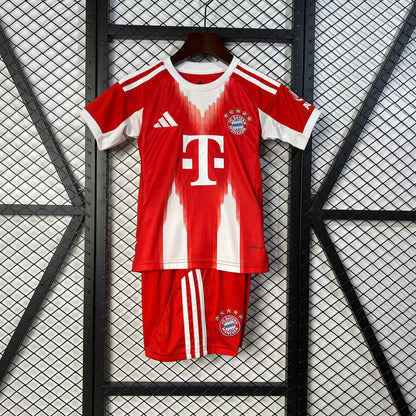 Bayern München 2025 thuisshirt