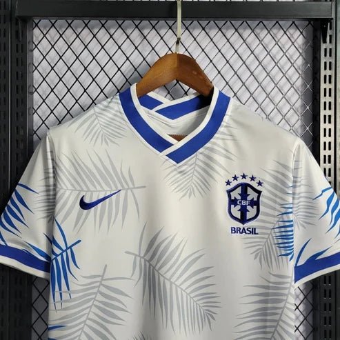 Maillot spécial Brésil 2022 Bruma Folha