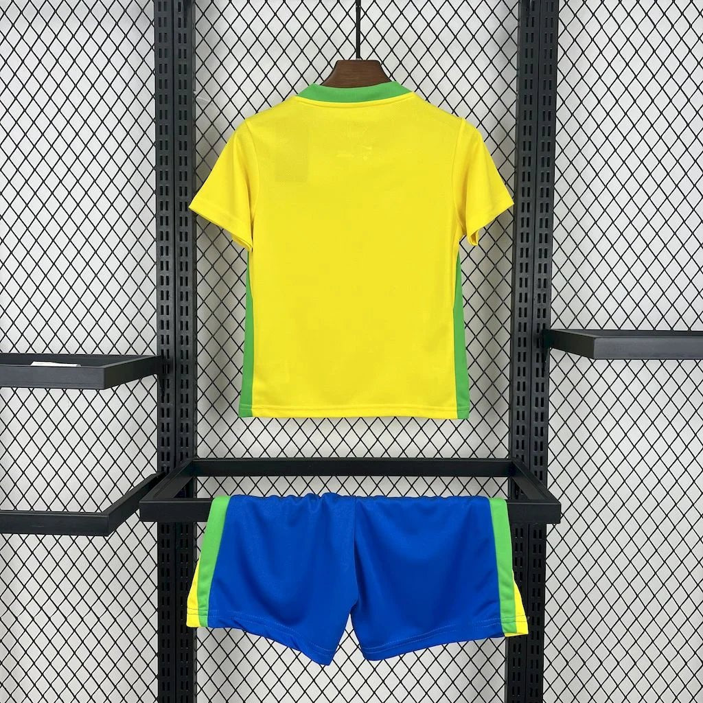 Camiseta local de Brasil 2025