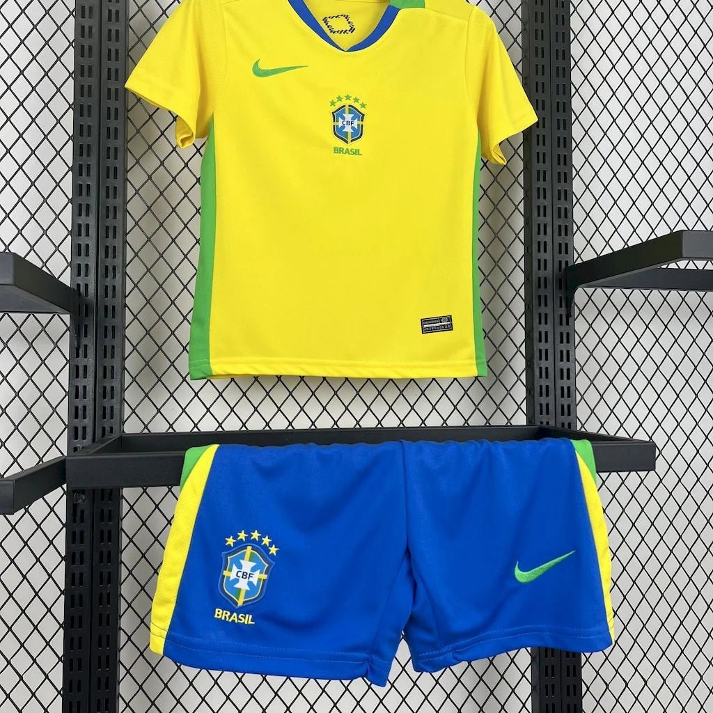 Camiseta local de Brasil 2025