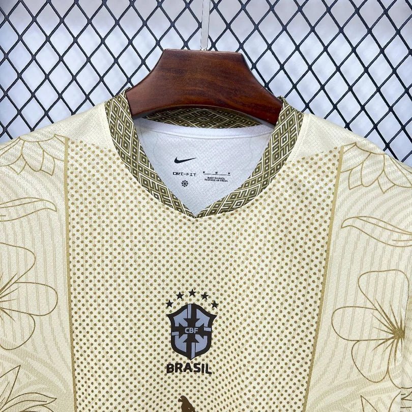 Brasilien 2026 spezielles Arara-Gold-Trikot