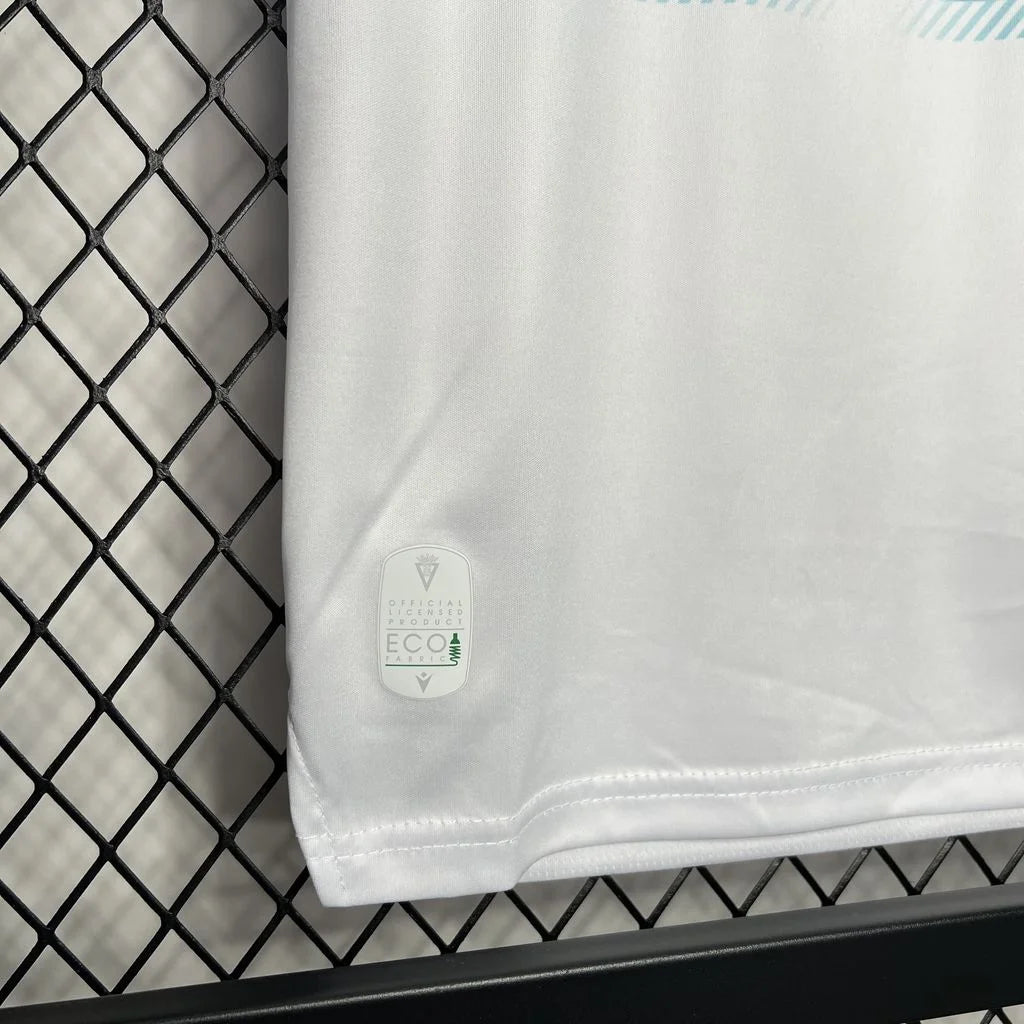 Camisola alternativa do Cádiz 2024