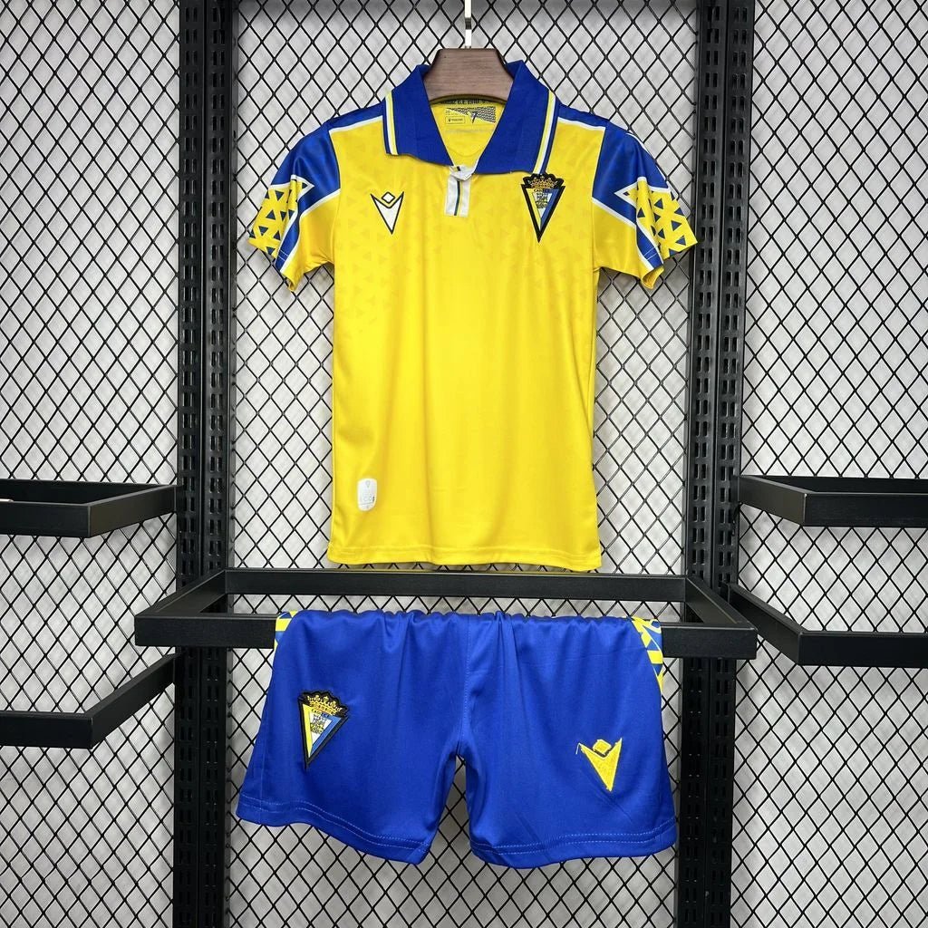 Cádiz 2024 thuisshirt