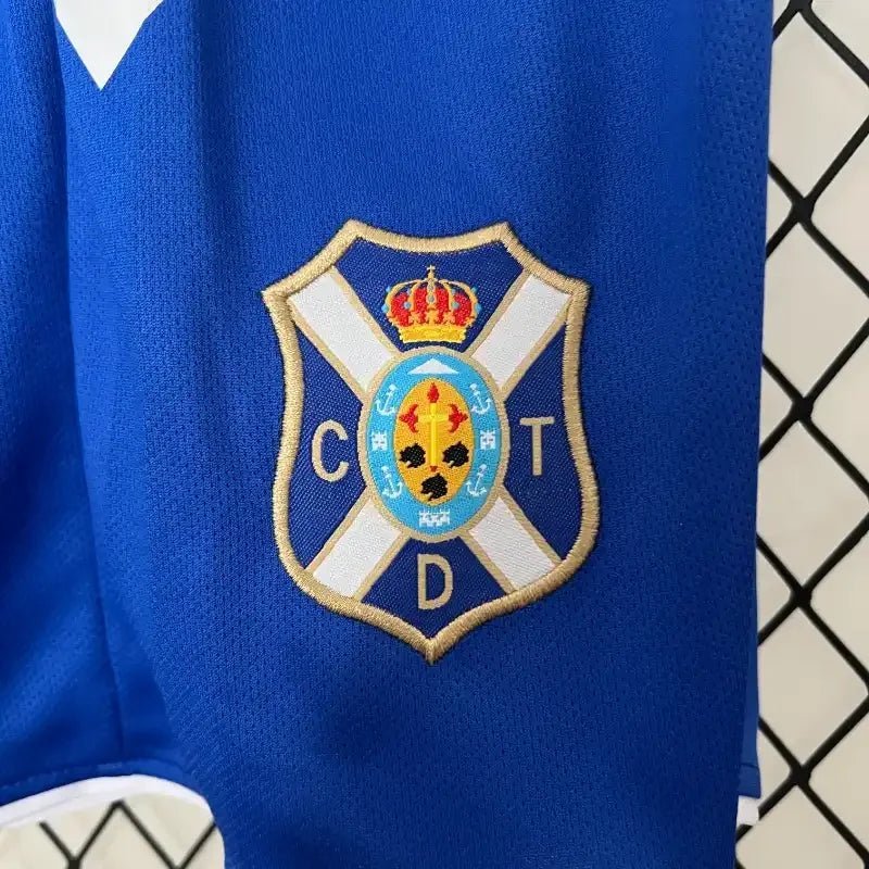Camiseta de local del CD Tenerife 2024