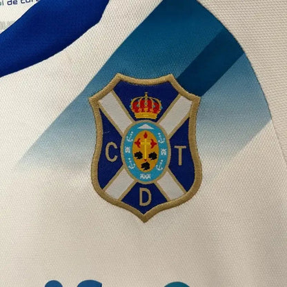 Camiseta de local del CD Tenerife 2024
