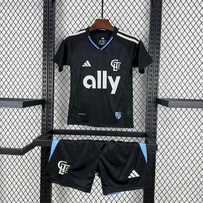 Camisola alternativa da Charlotte 2025