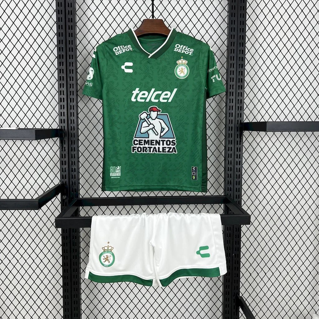 Club Leon 2025 thuisshirt