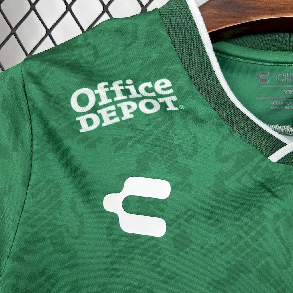 Club Leon 2025 thuisshirt