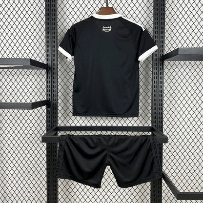 Camisola do centenário do Colo Colo 2025