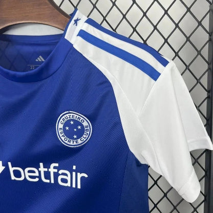 Camisola principal do Cruzeiro 2025