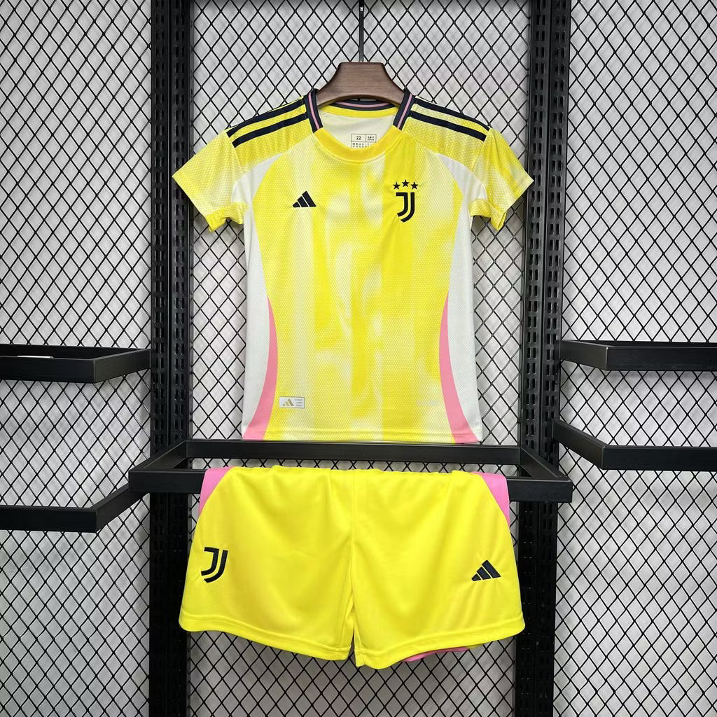Maillot extérieur de la Juventus 2024