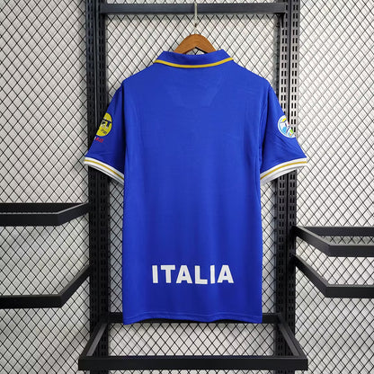 Maillot domicile de l’Italie 1996
