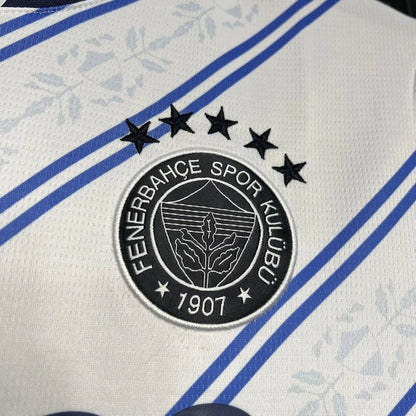 Fenerbahçe 2024-Auswärtstrikot