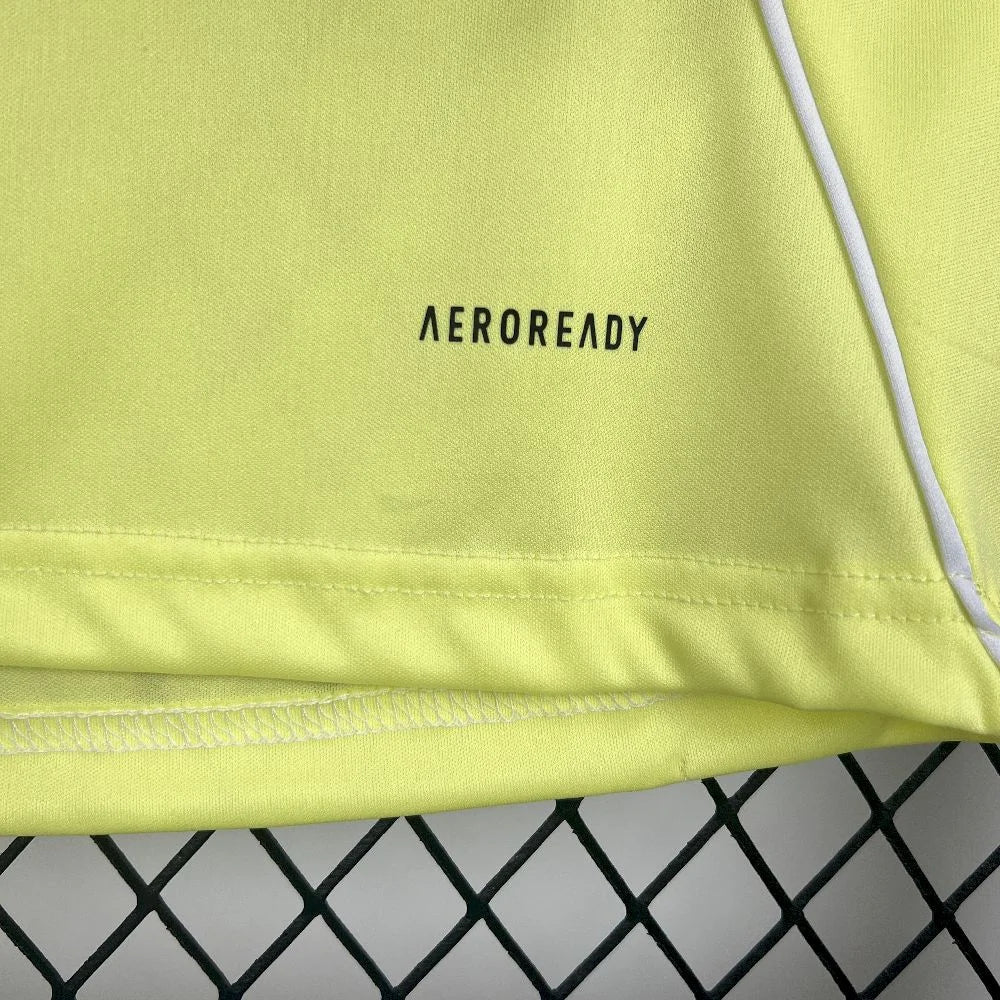 Camiseta de visitante del Fenerbahçe 2025
