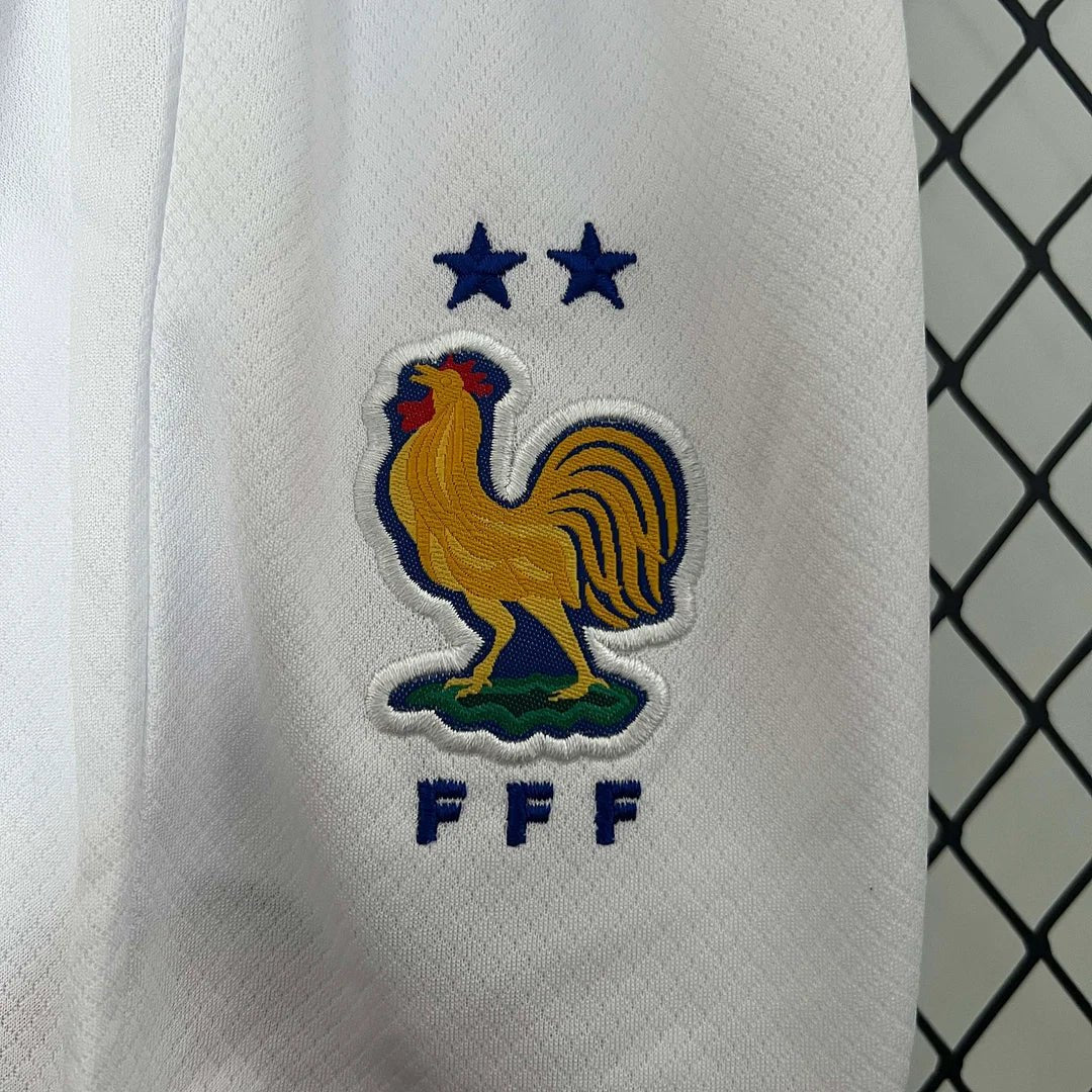 Camisola principal da França 2024