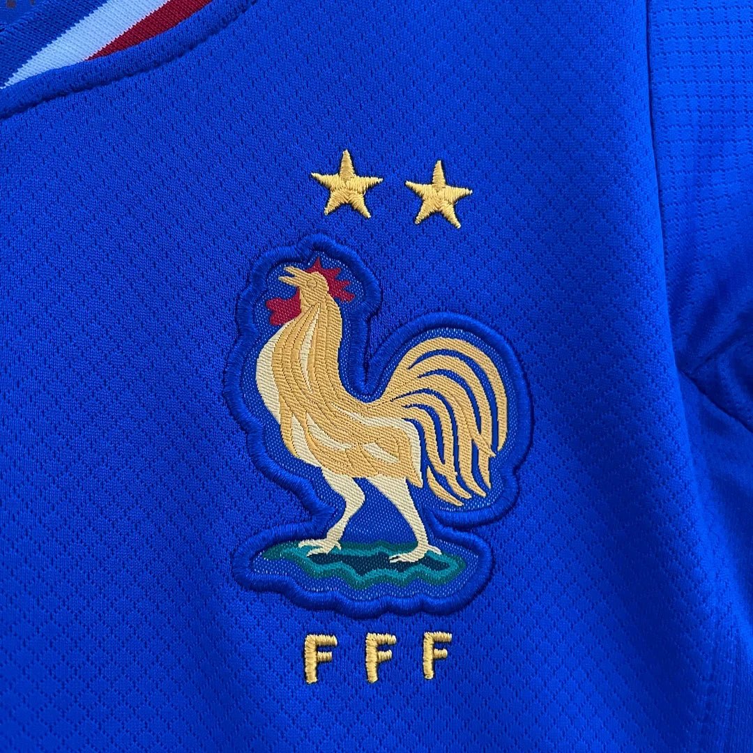 Camisola principal da França 2024