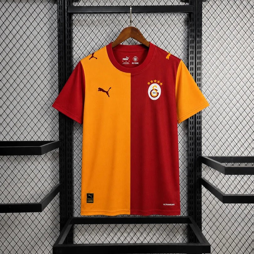 Camiseta local del Galatasaray 2026
