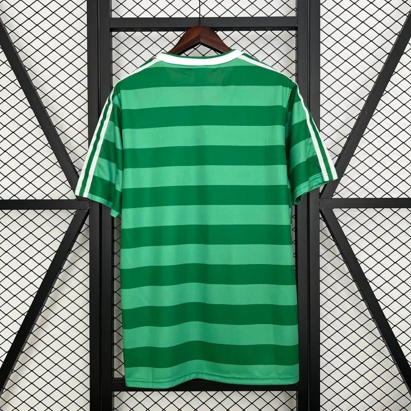 Camiseta de visitante de Alemania 1984
