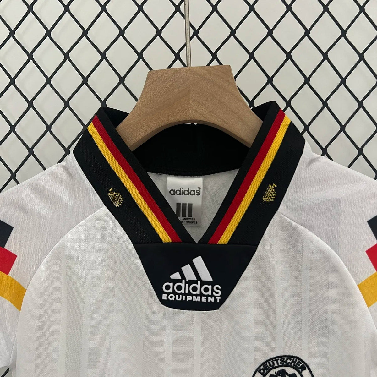 Camiseta local de Alemania 1992