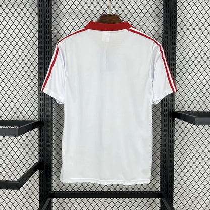Camiseta local del Hamburger 1980
