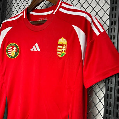 Camisola principal da Hungria 2024