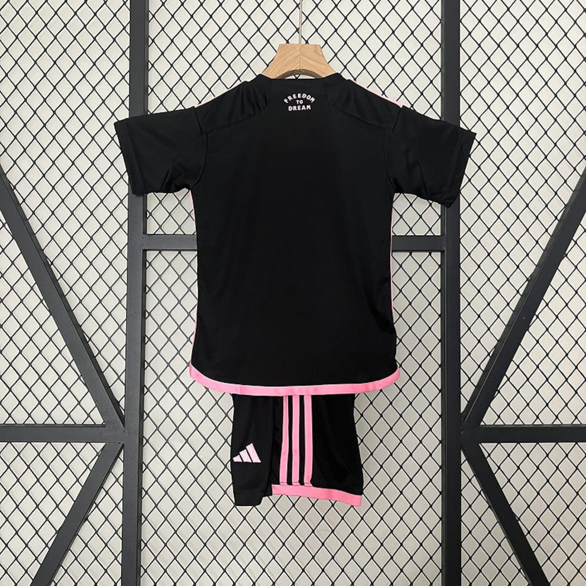 Inter Miami 2024 away jersey