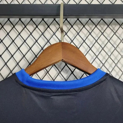 Camisola principal do Inter de Milão 2023