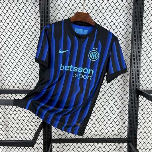 Camisola principal do Inter de Milão 2025