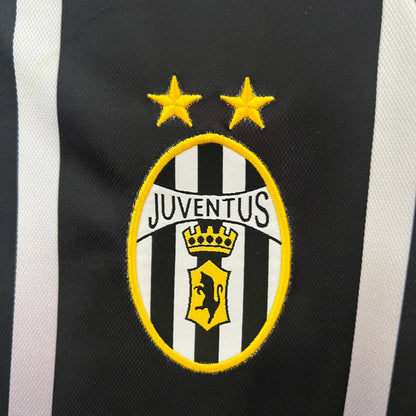 Juventus 2000 Training Jersey