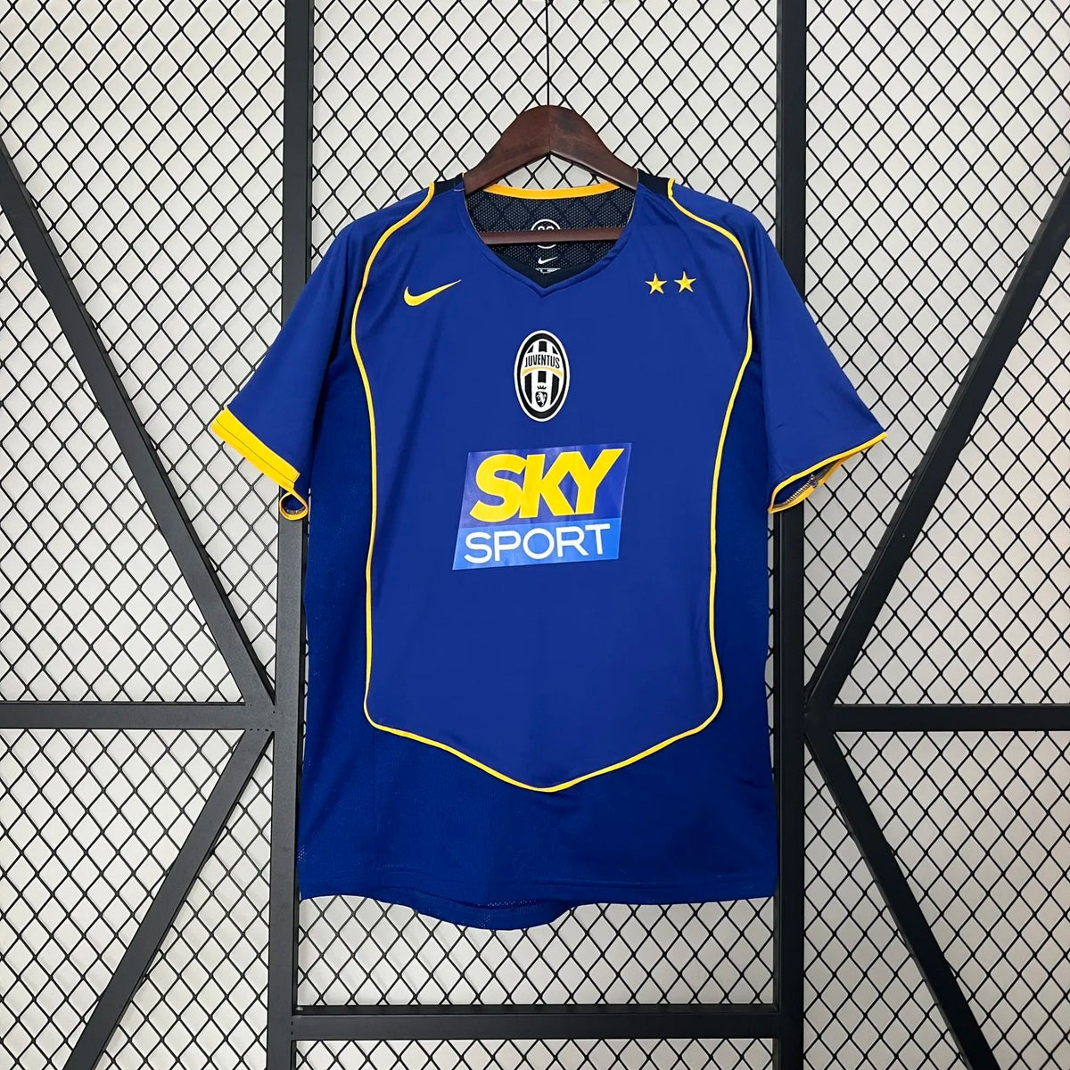 Camiseta visitante de la Juventus 2004