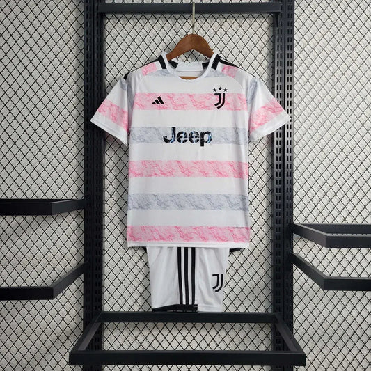 Dziecięca koszulka wyjazdowa Juventusu 2023