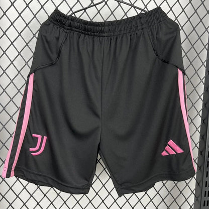 Domowa koszulka Juventusu 2025