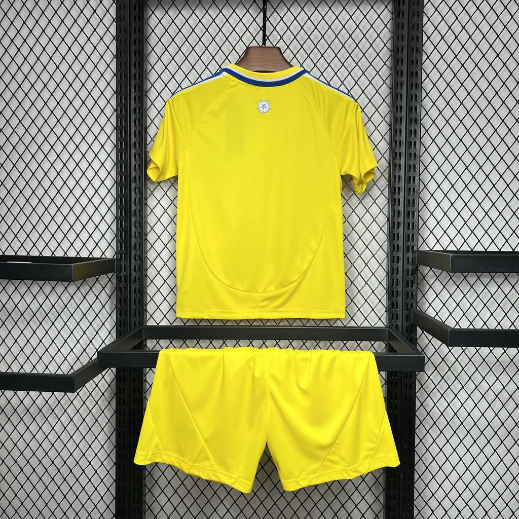 Camiseta de visitante del Leeds United 2024